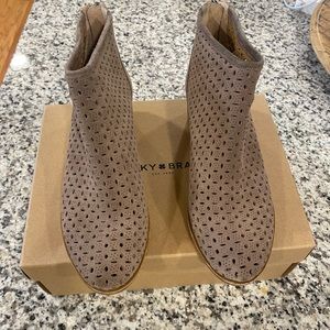 Lucky Brand Booties Brindle Suede